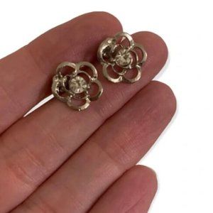 OSFA | Silver Flower Earrings with Faux Diamond Center Stone